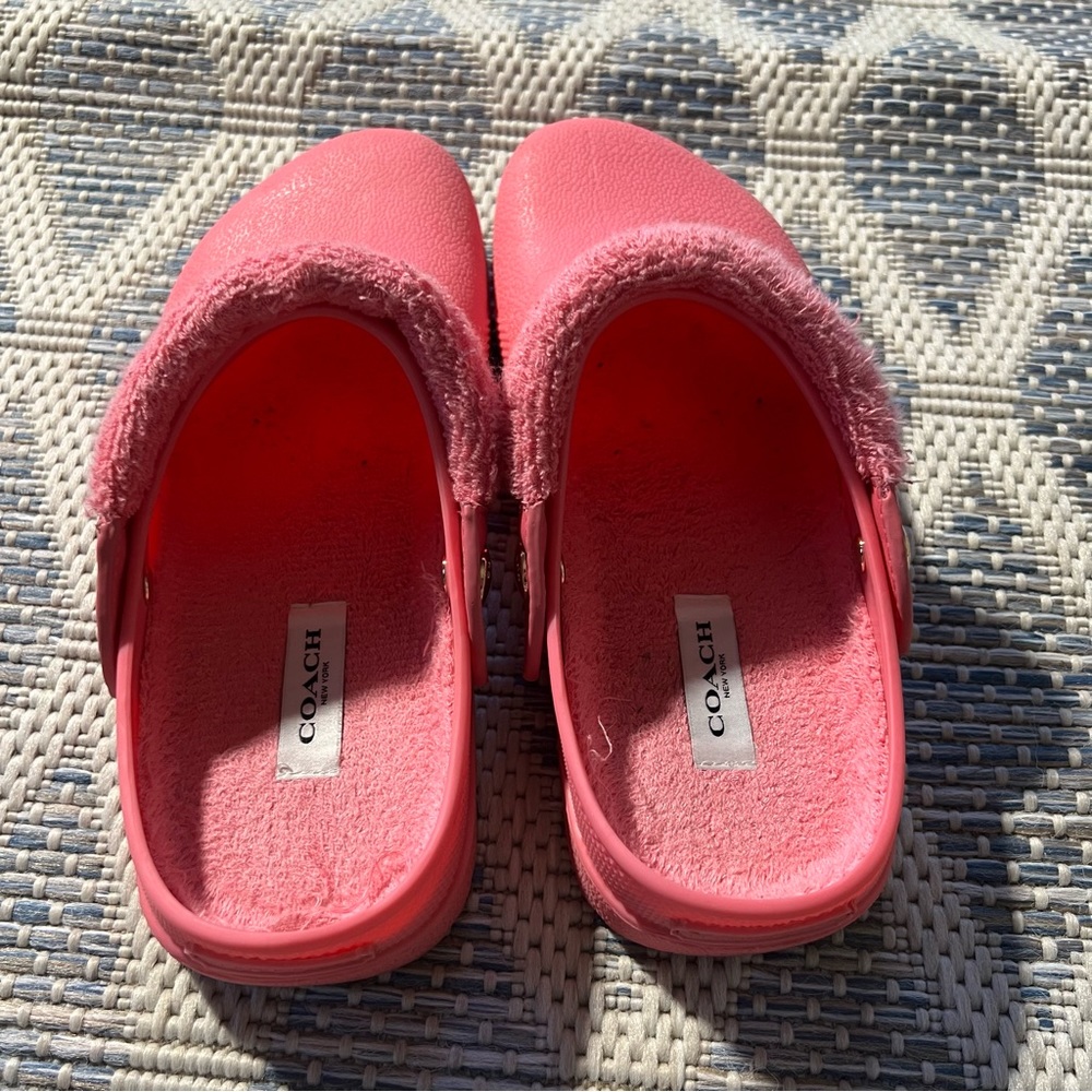 COACH petunia pink Lola Clogs. Size 7 - Picture 8 of 9